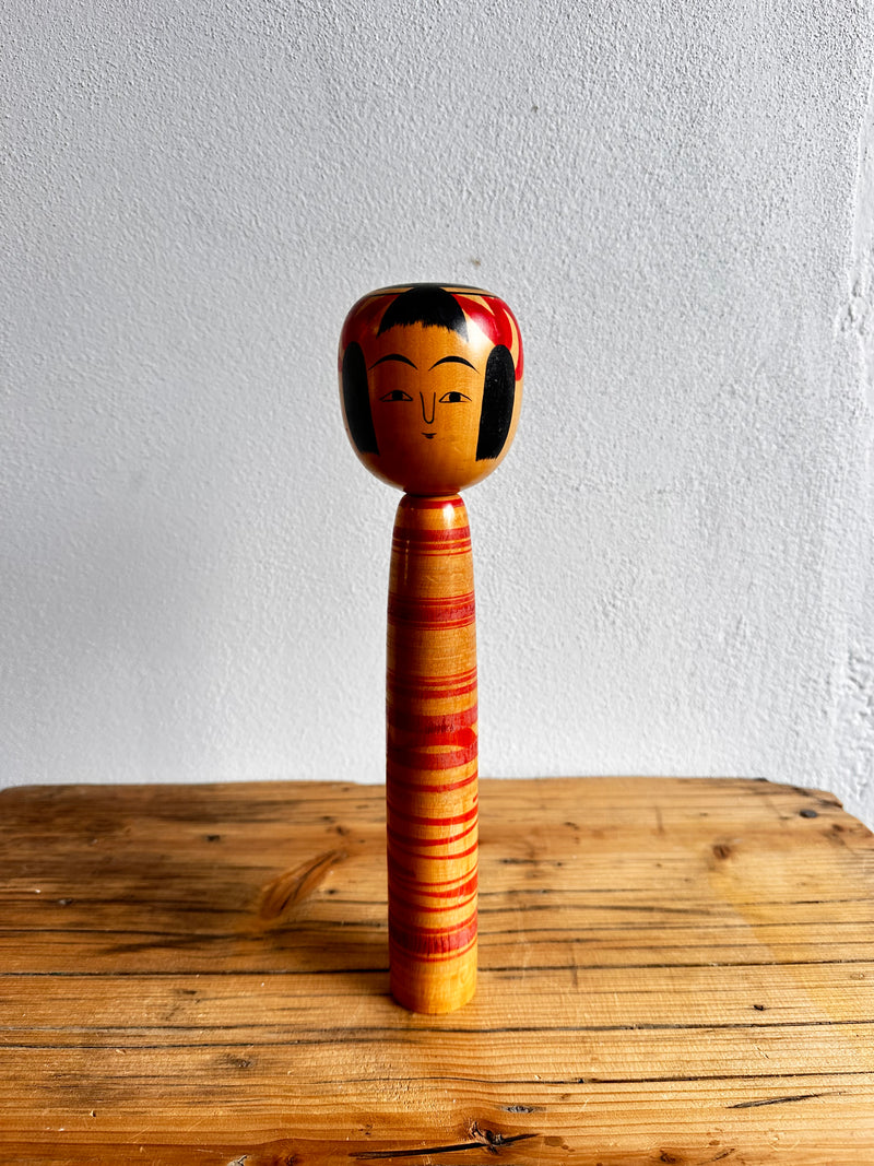 Bambola Kokeshi in legno