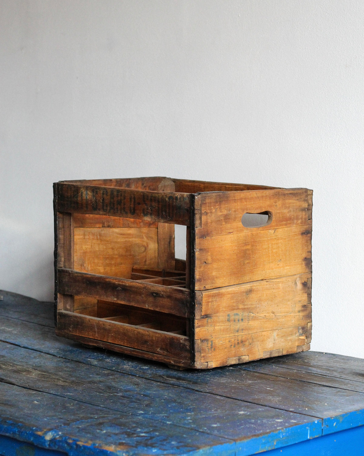 Cassetta vintage Fonti San Carlo Spinone in legno – 1970