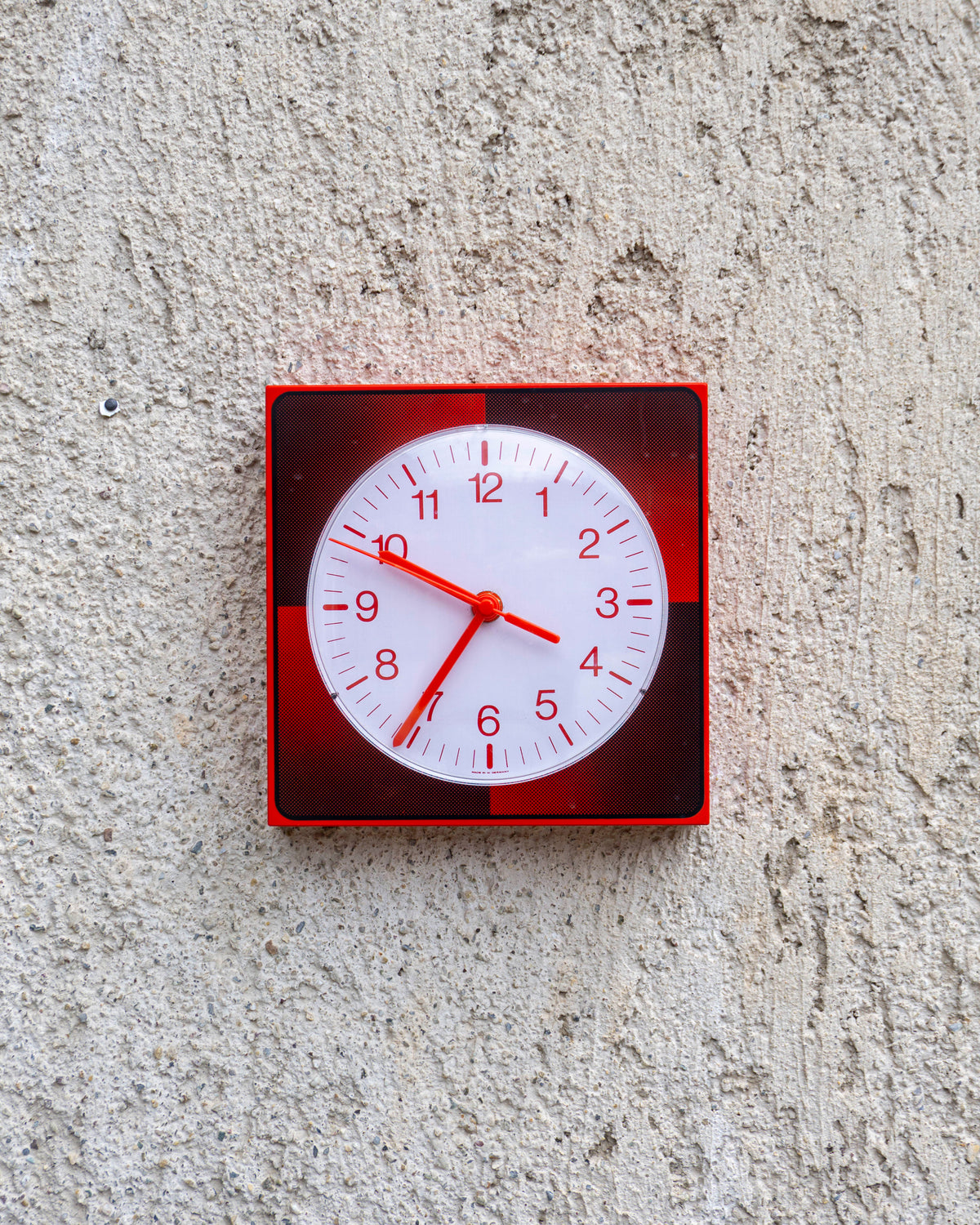 Orologio vintage rosso e nero scozzese – 1980