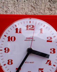 Orologio vintage Diehl rosso in plastica – 1970