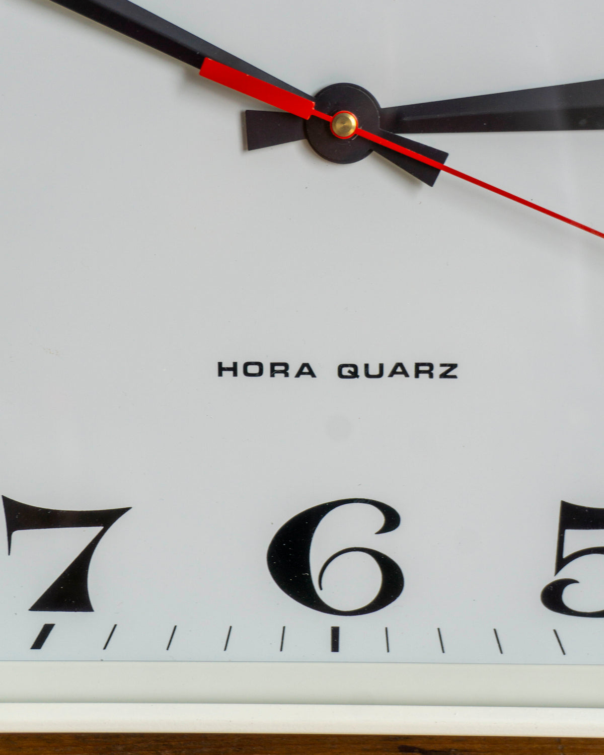 Orologio vintage Polis bianco industriale – 1970/1980