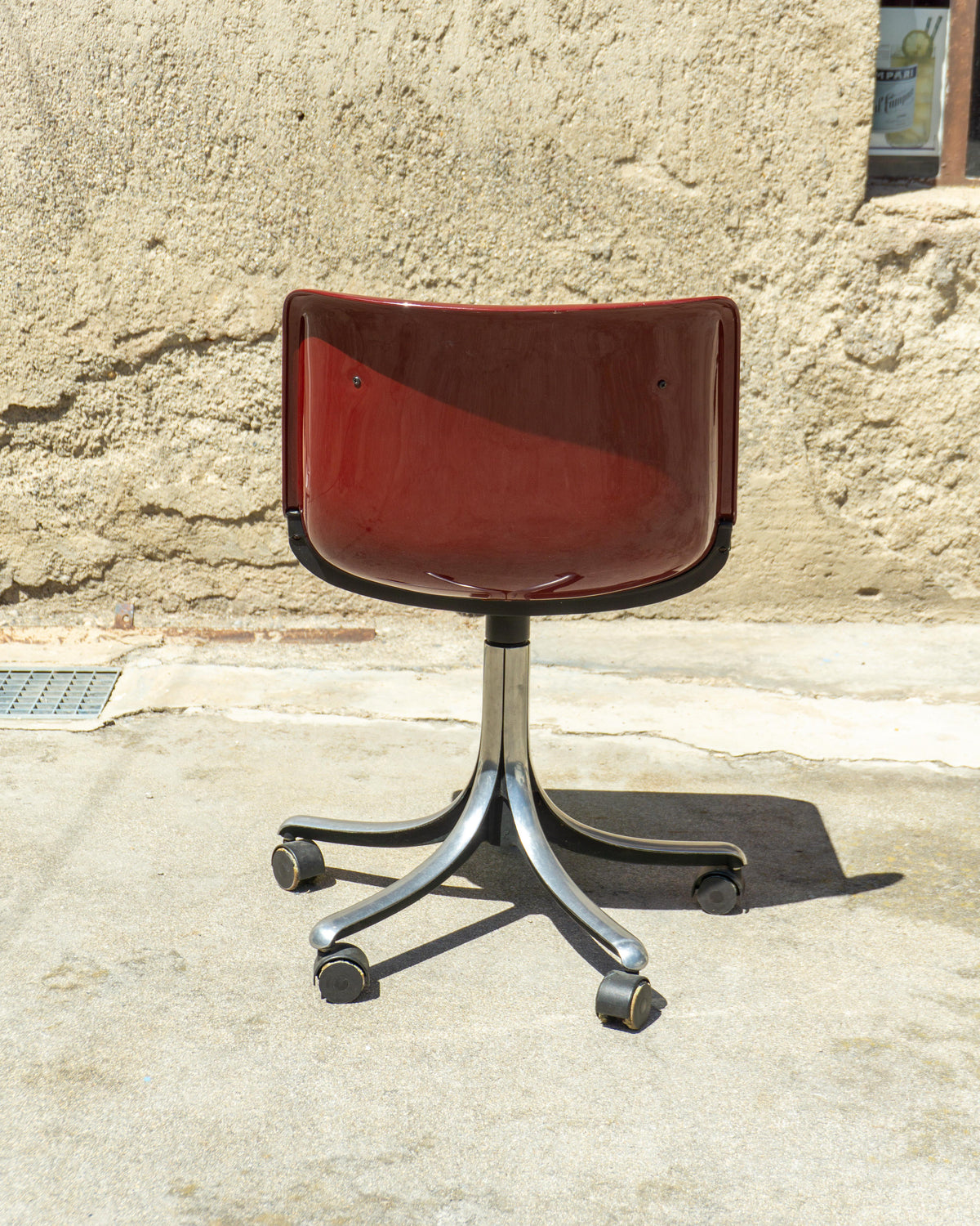 Sedia vintage Modus Tecno Osvaldo Borsani bordeaux – 1970