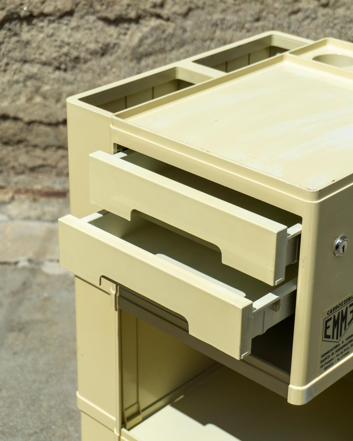Carrello vintage Giovanni Pelis per Stile Neolt in ABS crema – 1960