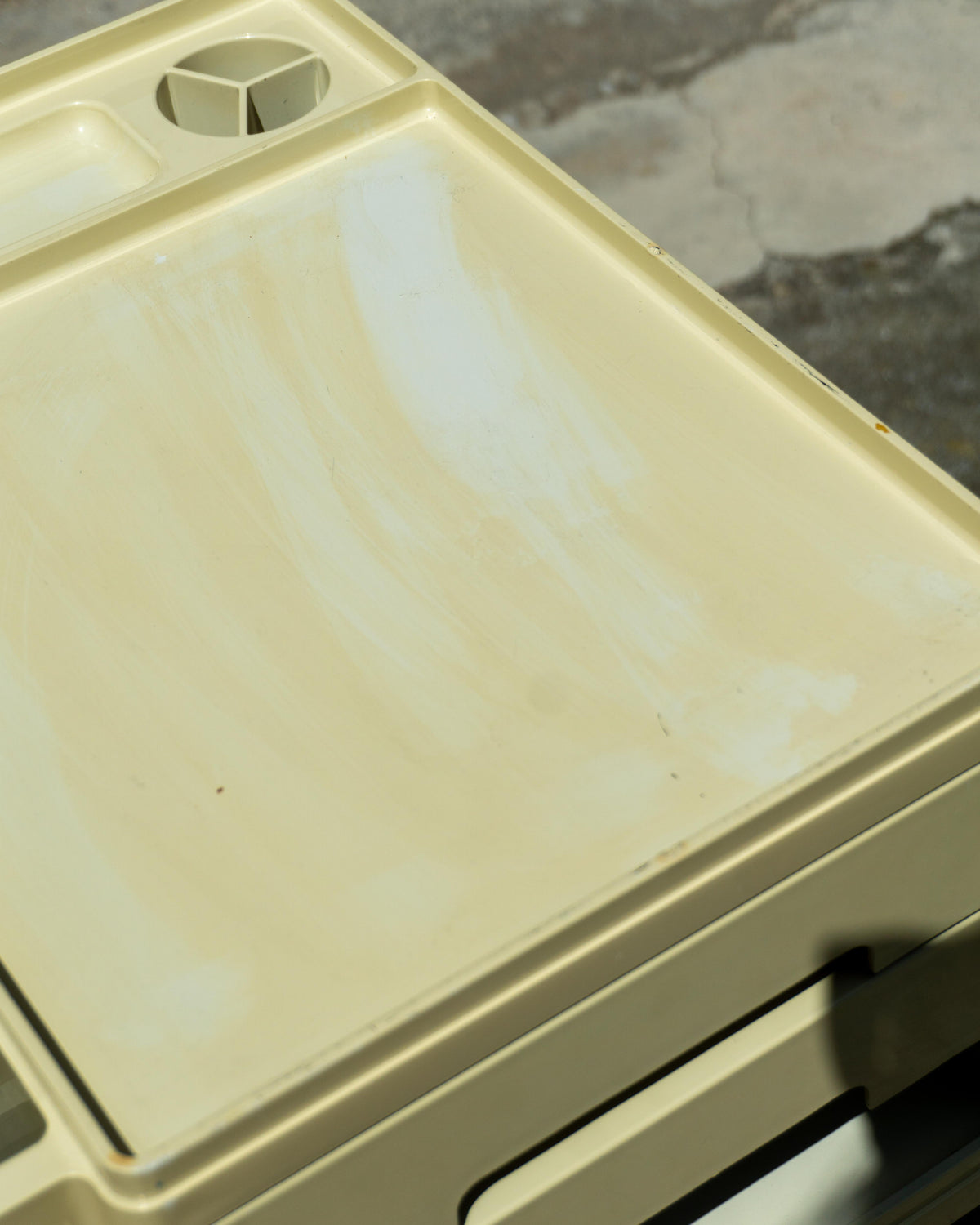 Carrello vintage Giovanni Pelis per Stile Neolt in ABS crema – 1960