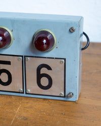Insegna vintage industriale francese luminosa da montacarichi – 1960