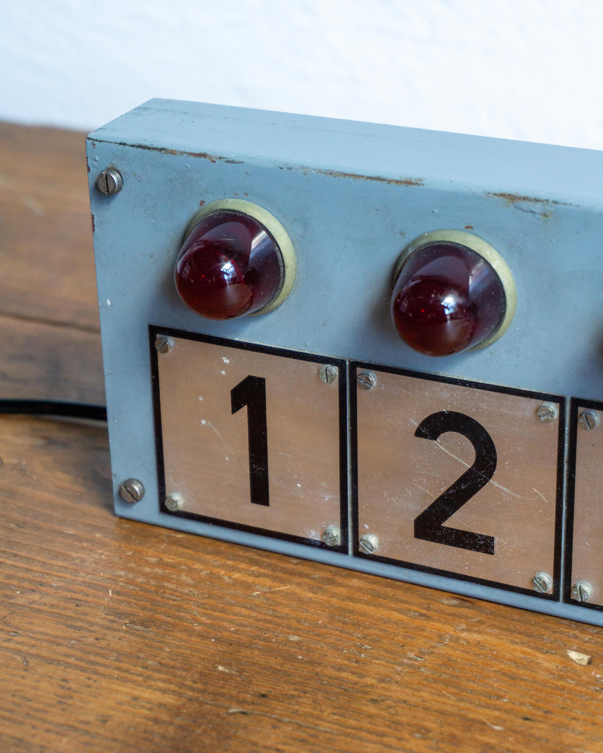 Insegna vintage industriale francese luminosa da montacarichi – 1960