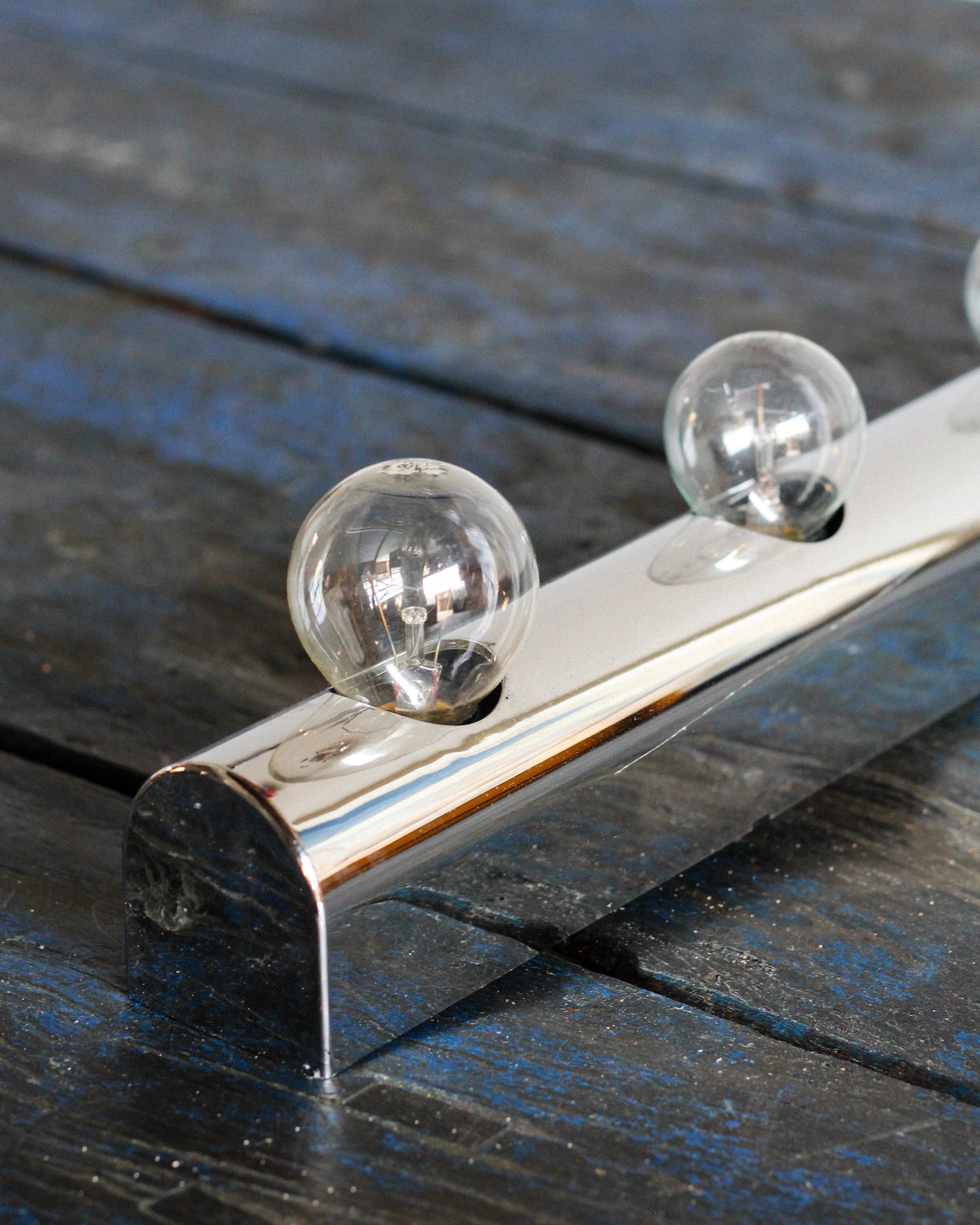 Lampada da parete vintage cromata a cinque luci – Francia