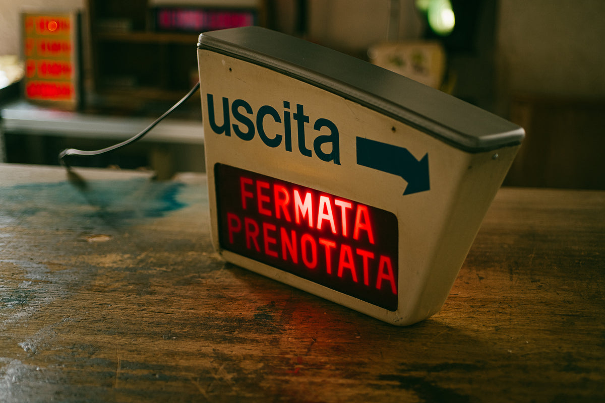 Insegna Bifacciale Tram