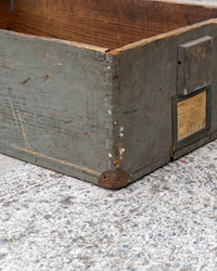 Baule industriale vintage in legno grigio – 1970