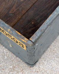 Baule industriale vintage in legno grigio – 1970