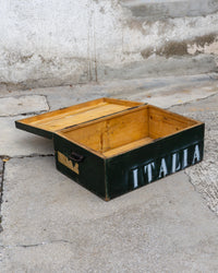 Baule vintage in legno verde con scritta Italia – 1980
