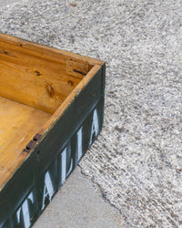 Baule vintage in legno verde con scritta Italia – 1980