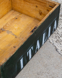Baule vintage in legno verde con scritta Italia – 1980