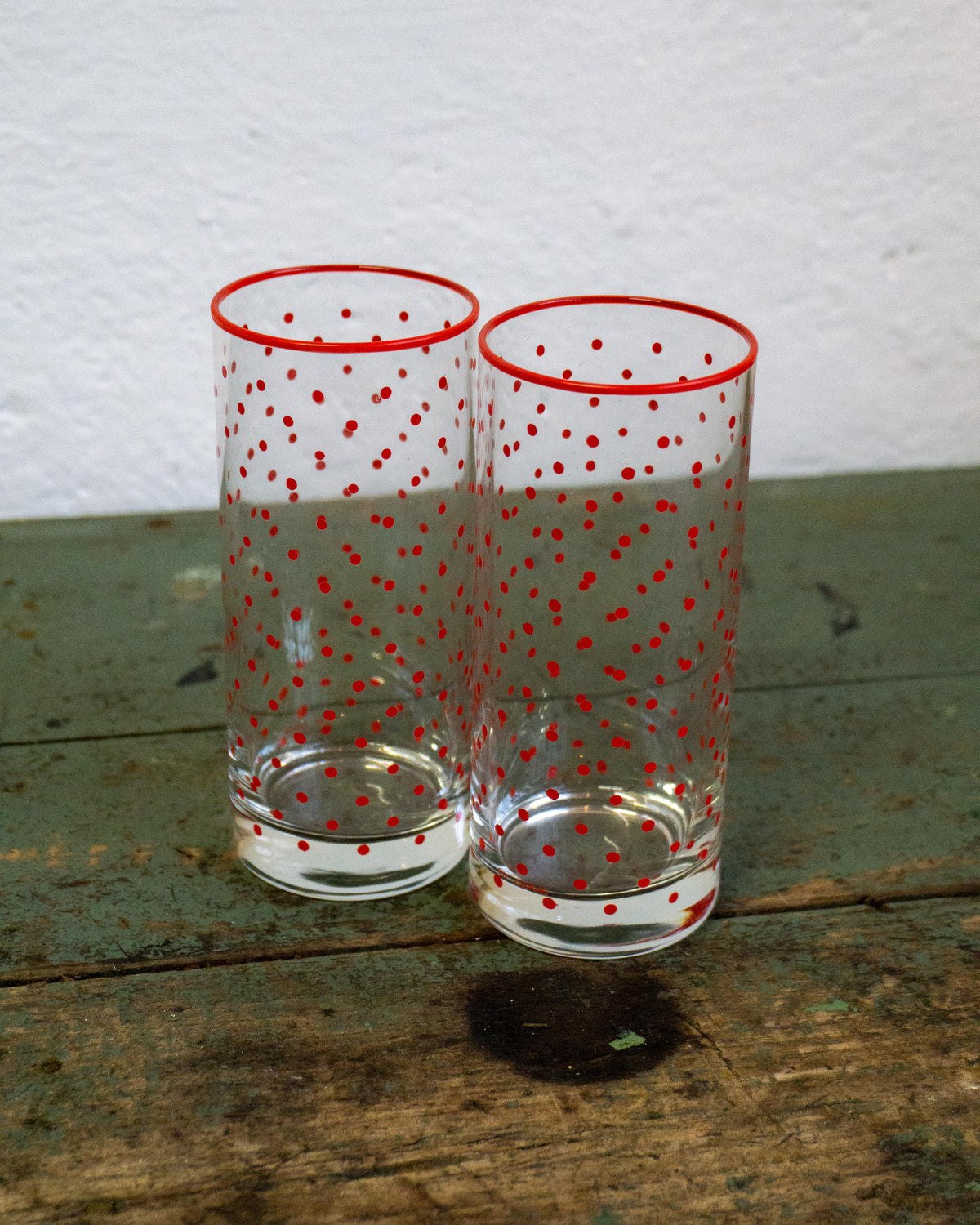 Set due bicchieri a pois rossi – Anni ’70