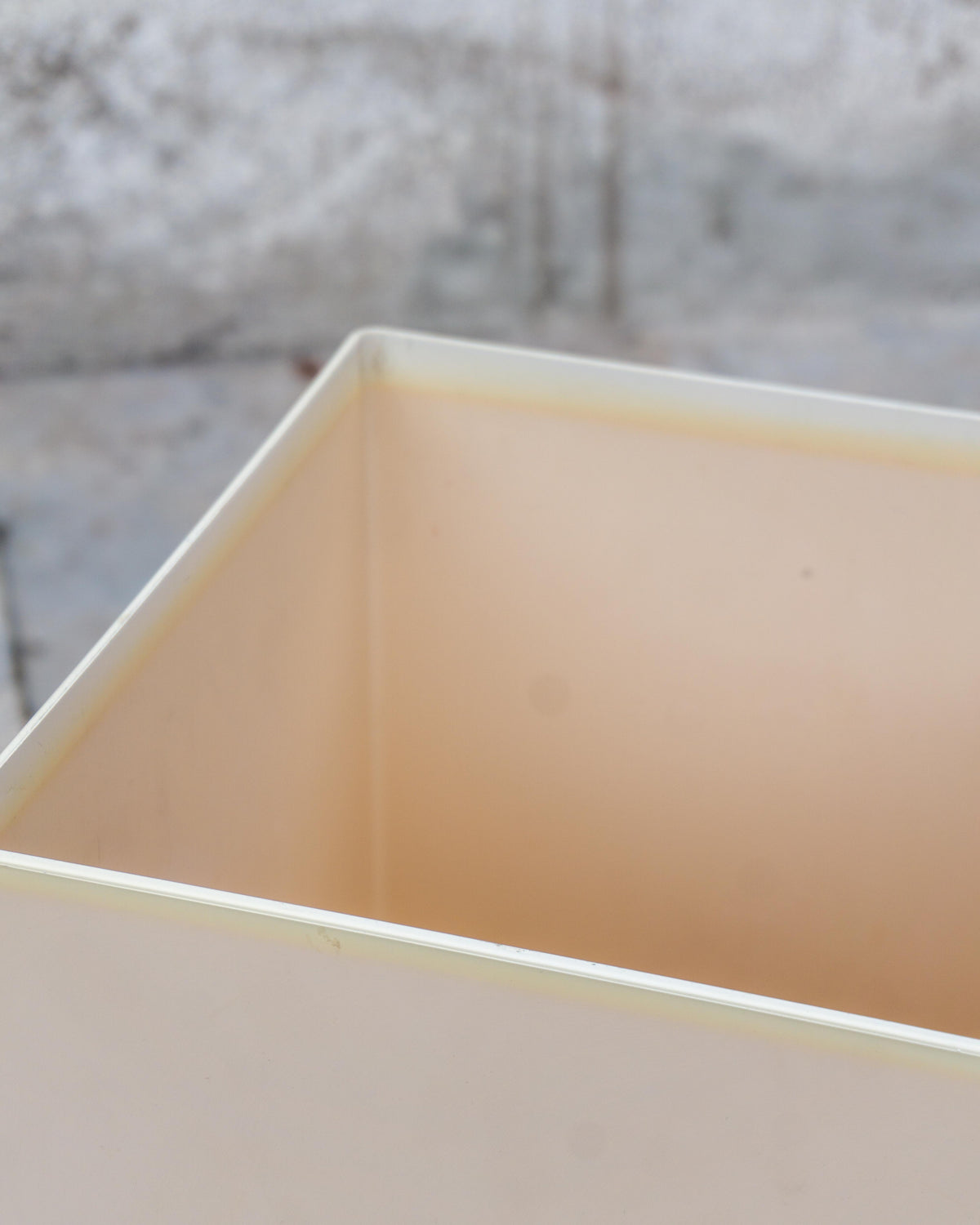 Fioriera vaso Kartell vintage in plastica beige – 1980