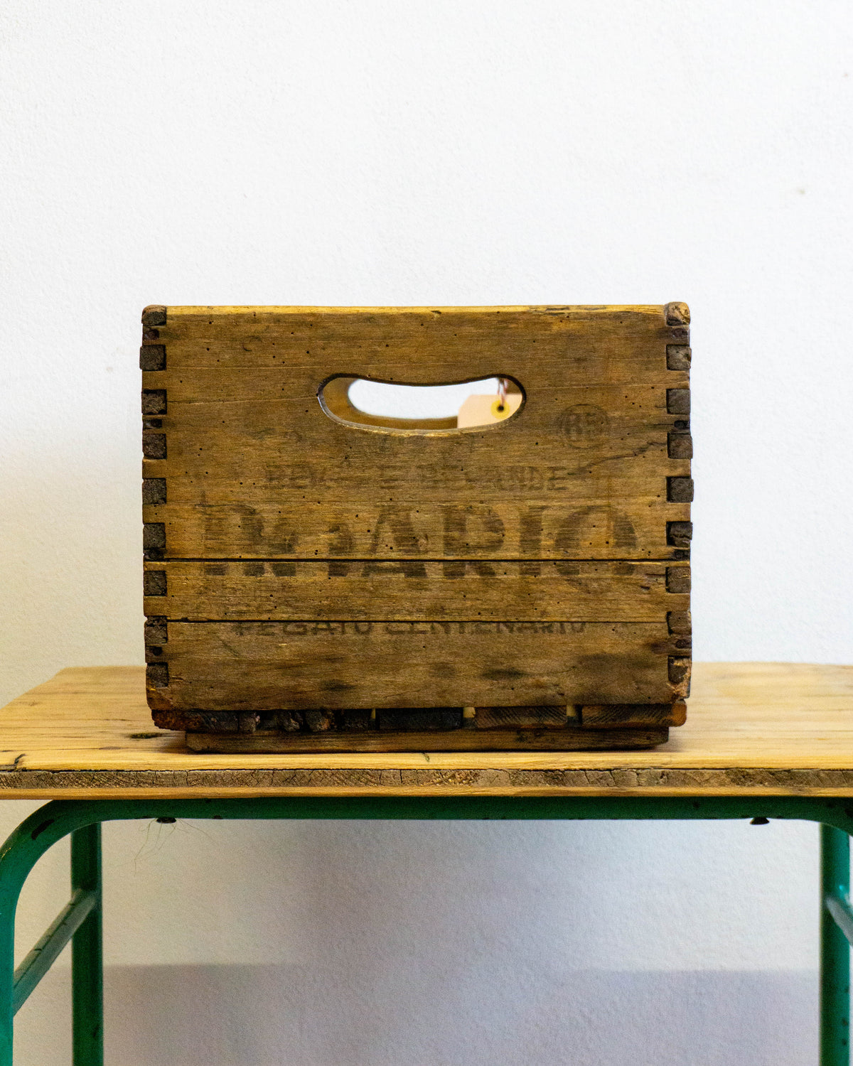 Cassetta legno pubblicitaria Boario