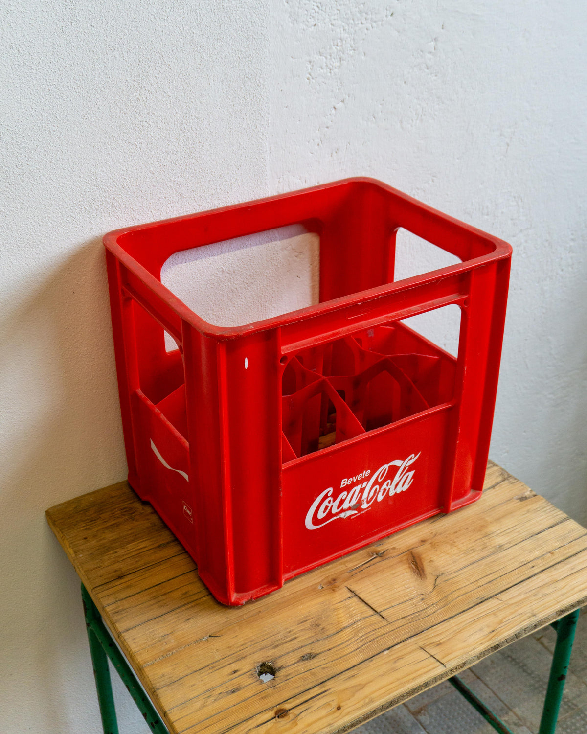 Cassetta Coca-Cola rossa alta – anni ’90