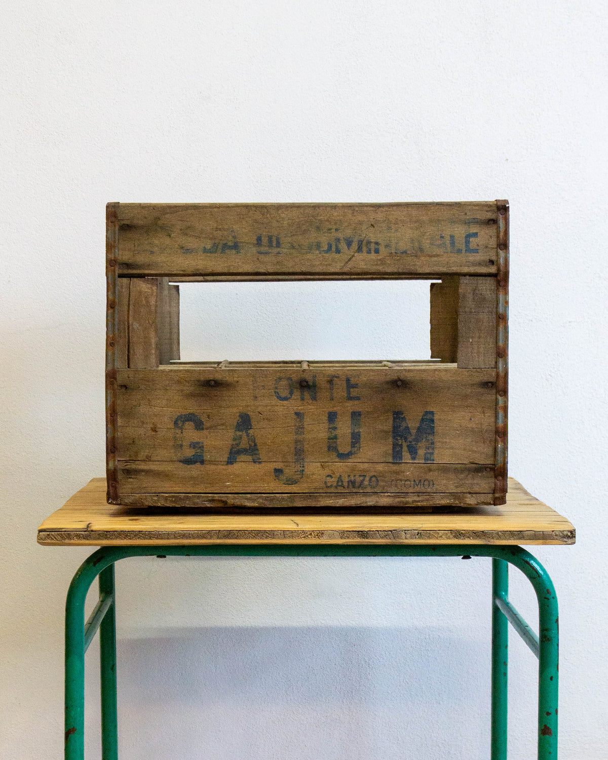 Cassetta legno pubblicitaria Fonte Gajum