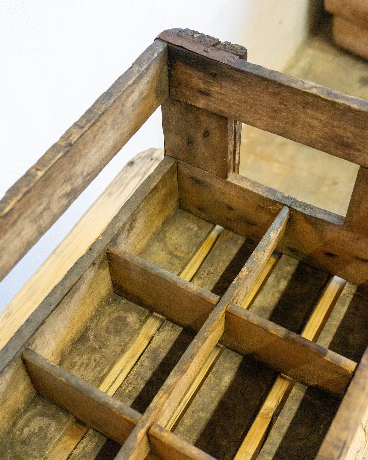 Cassetta legno pubblicitaria Fonti San Bernardo