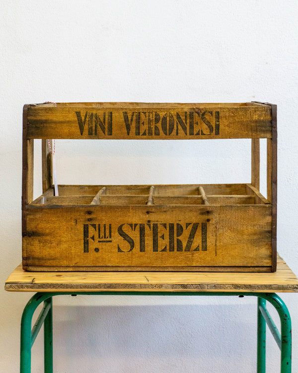 Cassetta legno pubblicitaria Vini Veronesi