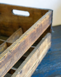 Cassetta vintage in legno restaurata – Anni ’60