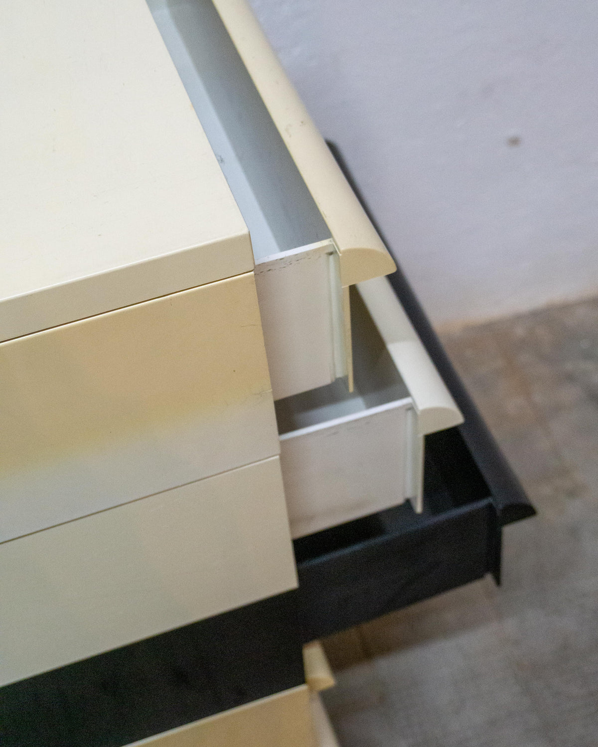 Cassettiera Kartell a 6 cassetti – anni ’80