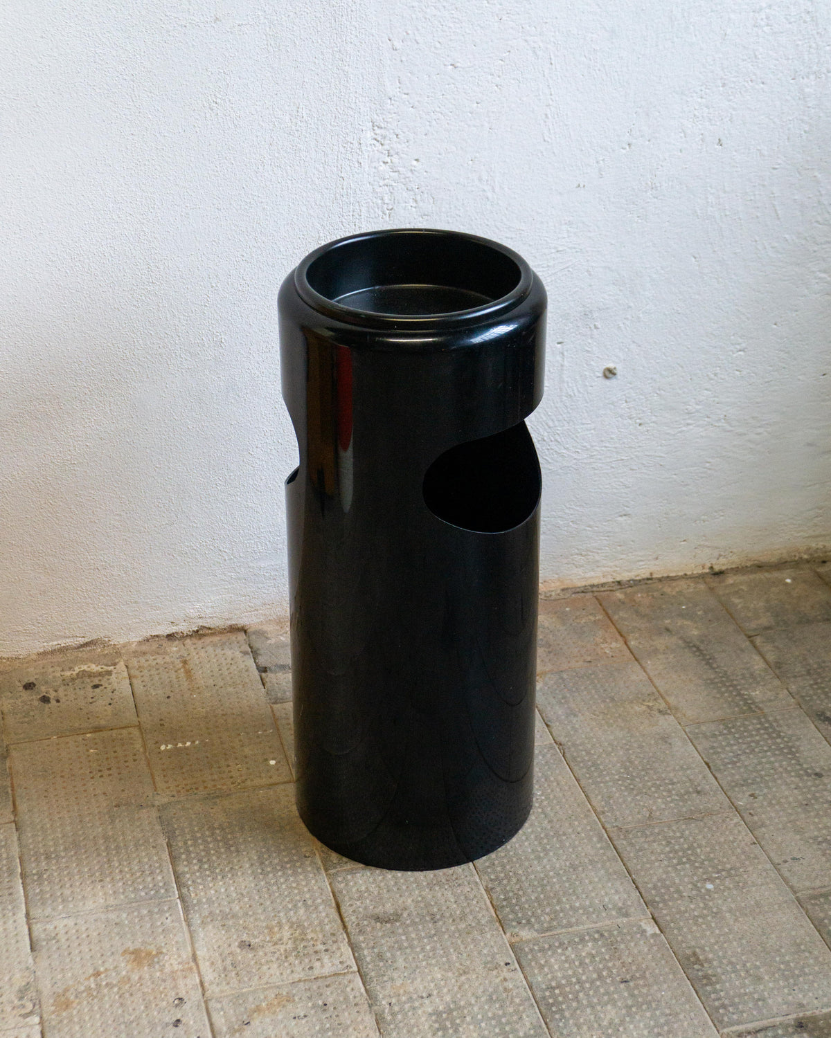 Cestino portacenere Rexite Birillo 1200 nero – anni ’80