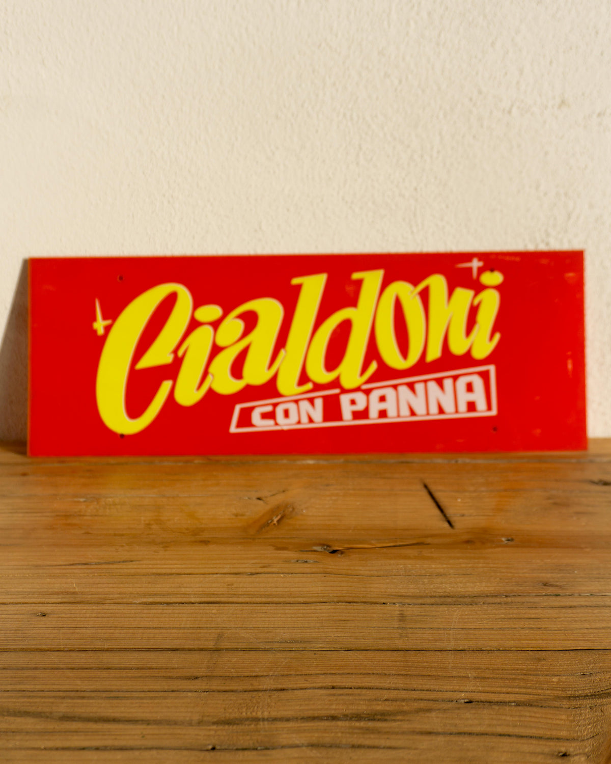 Insegna Cialdoni con panna 70/80 – Italia