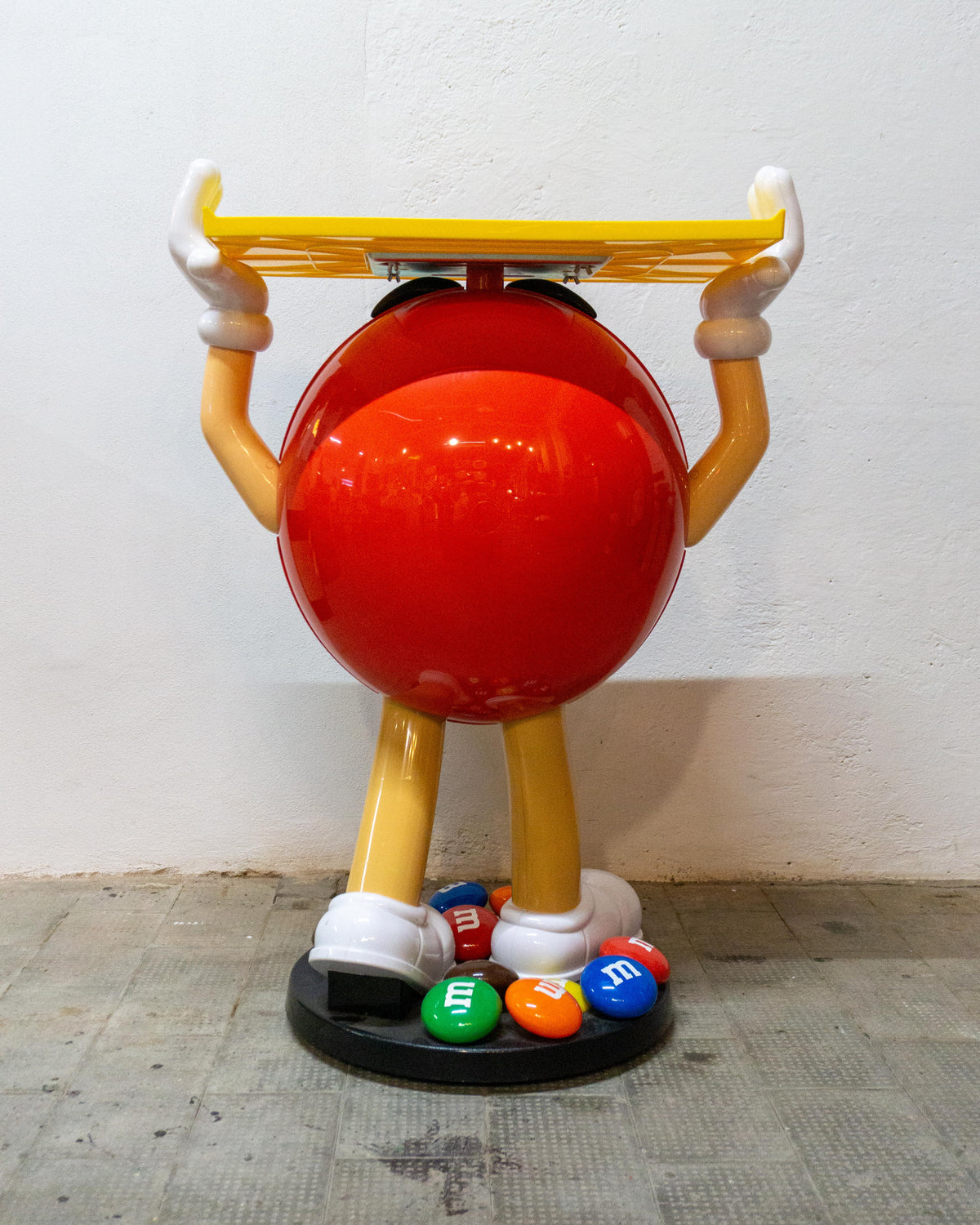 Espositore M&M’s rosso – edizione 2015