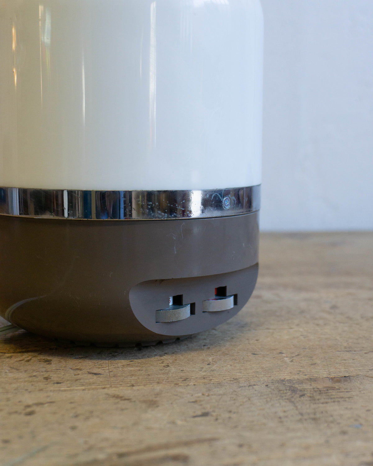 Radio lampada Europhon – Design Adriano Rampoldi