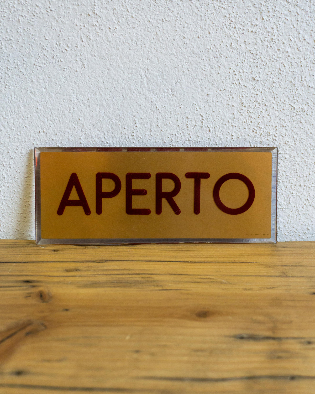 Insegna Aperto Oro E Rossa – 1980 Italia