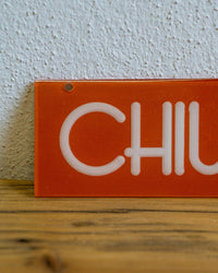 Insegna Chiuso  – 1980 Italia