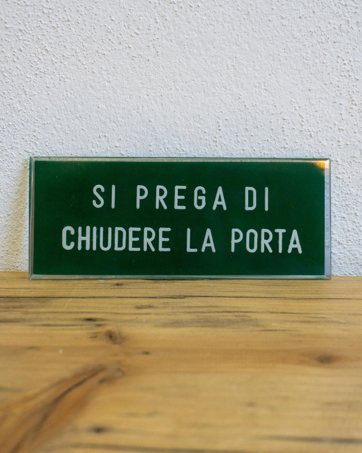 Insegna ''Si Prega Di Chiudere La Porta'' – 1980 Italia