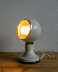 Lampada bianca magnetica in metallo – anni ’70