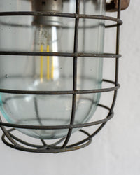 Lampada industriale in ghisa e vetro – Germania