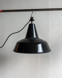 Lampada industriale smaltata a sospensione – Anni '60-'70