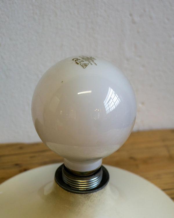 Lampada applique in metallo color panna – anni ’70