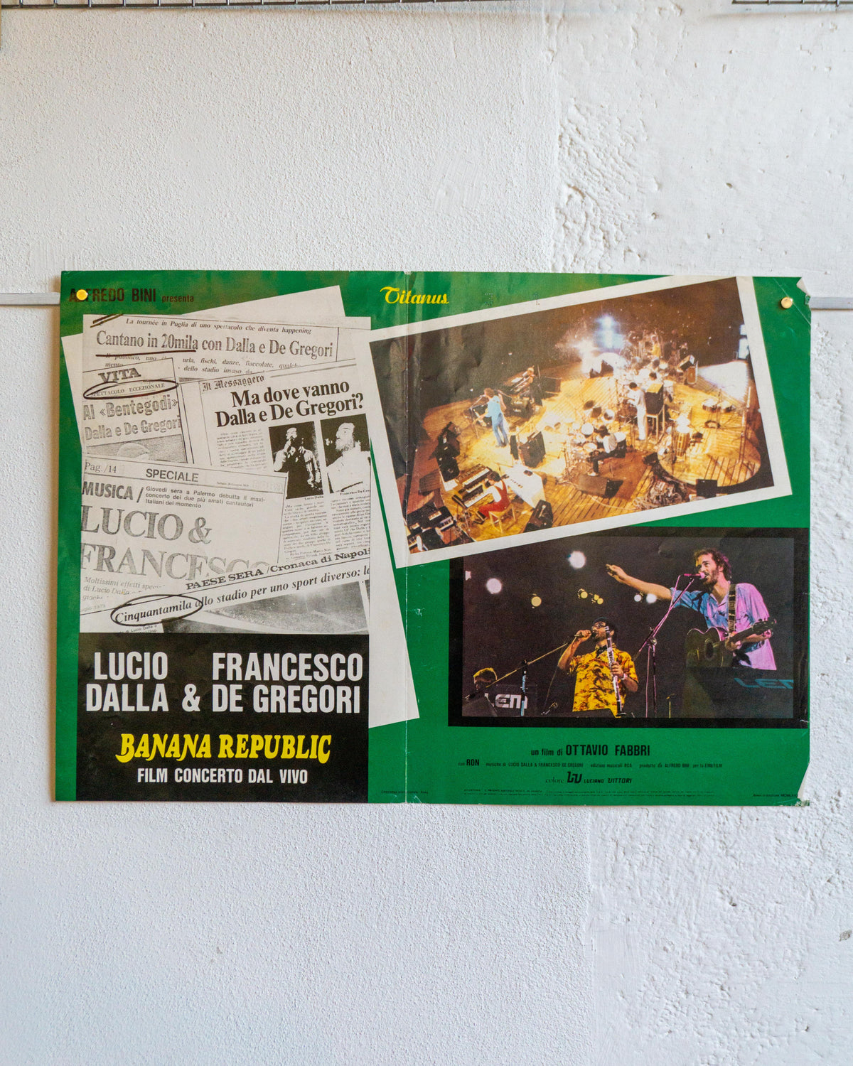 Manifesto Banana Republic – Fotobusta (1)