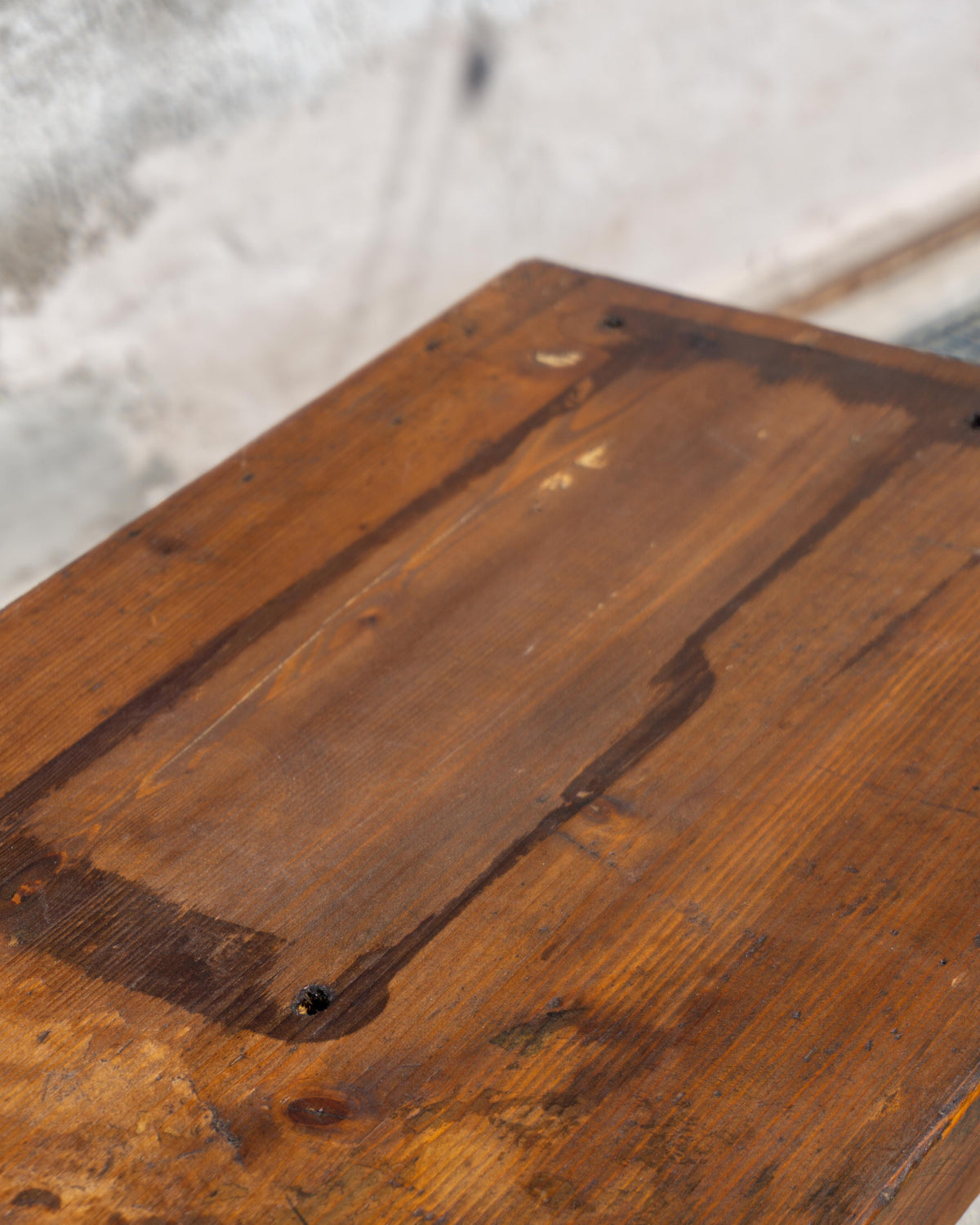 Mobile vintage in legno scuro – 1970