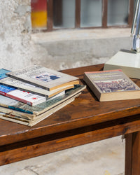 Mobile vintage in legno scuro – 1970