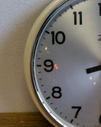 Orologio da parete Diehl in vetro e metallo – anni ’60