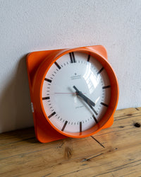 Orologio Junghans vintage arancione pop 1970