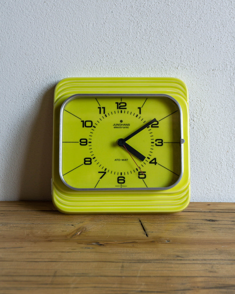 Orologio da muro Junghans vintage in ceramica - 1970