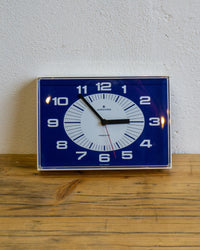 Orologio da parete Junghans in plastica panna e blu – anni ’80