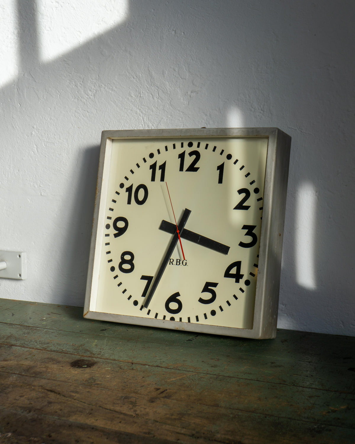 Orologio industriale RBG quadrato – anni 50