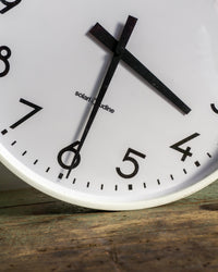 Orologio bifacciale Solari Udine con staffa – anni 70