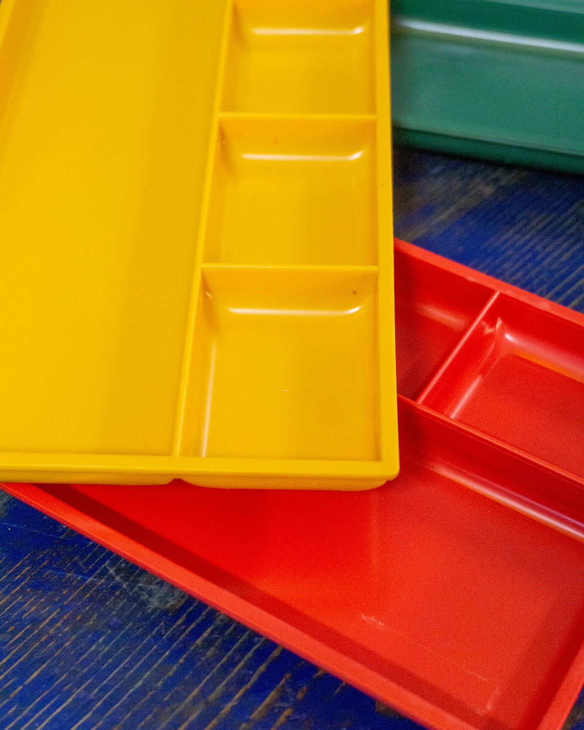 Svuotatasche verde in plastica – anni ’70