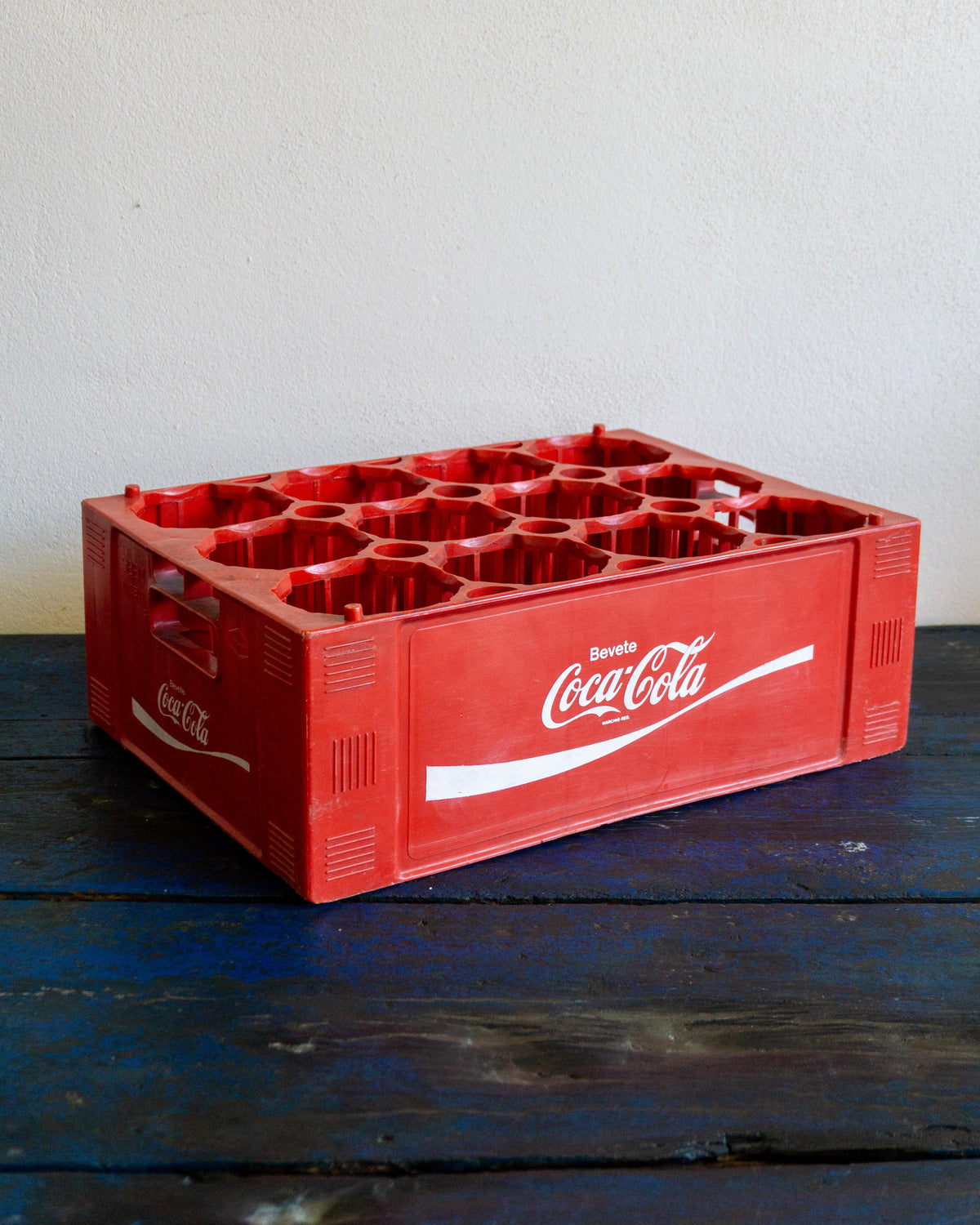 Cassetta portabottiglie Coca-Cola in plastica rossa – 1976