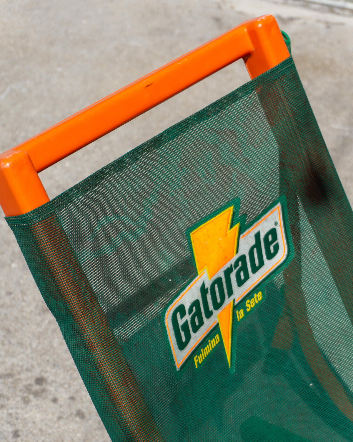 Sdraio vintage Gatorade richiudibile – anni 2000