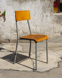 Sedia scolastica vintage in legno e metallo – 1980